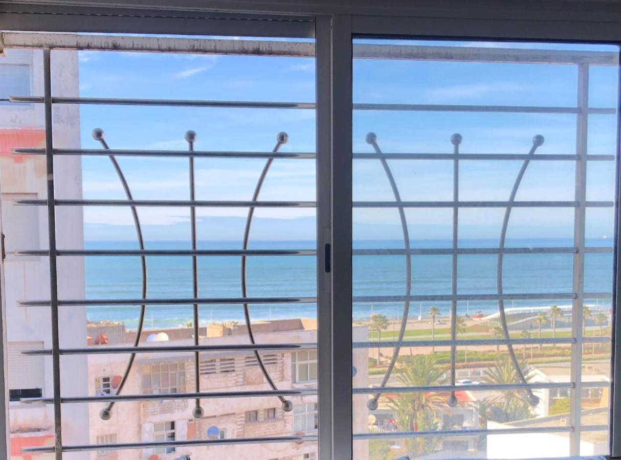 Bel Appartement Avec Une Belle Vue Sur La Grande Mosquee Hassan II Et La Mer Casablanca Exteriör bild