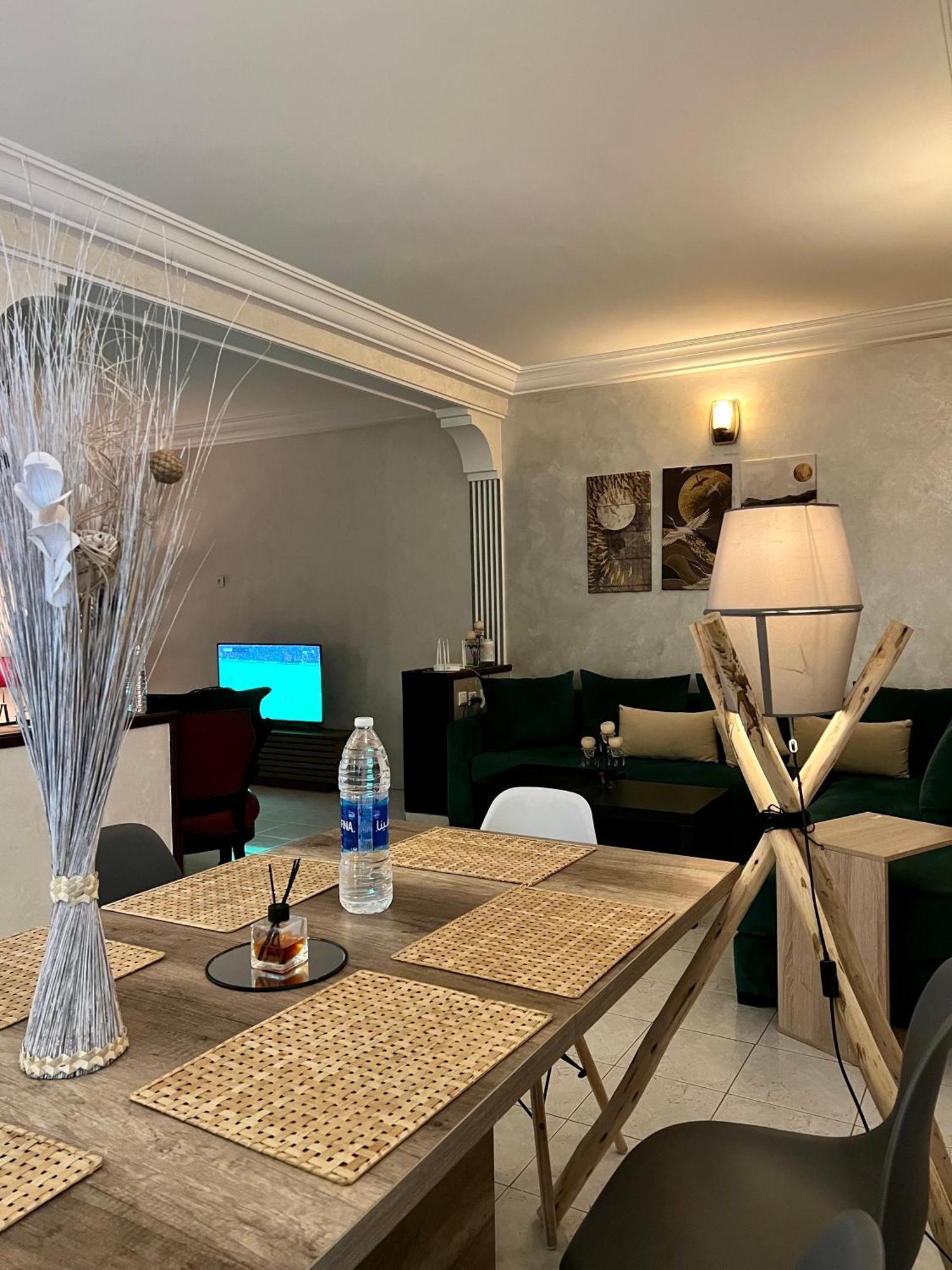 Bel Appartement Avec Une Belle Vue Sur La Grande Mosquee Hassan II Et La Mer Casablanca Exteriör bild